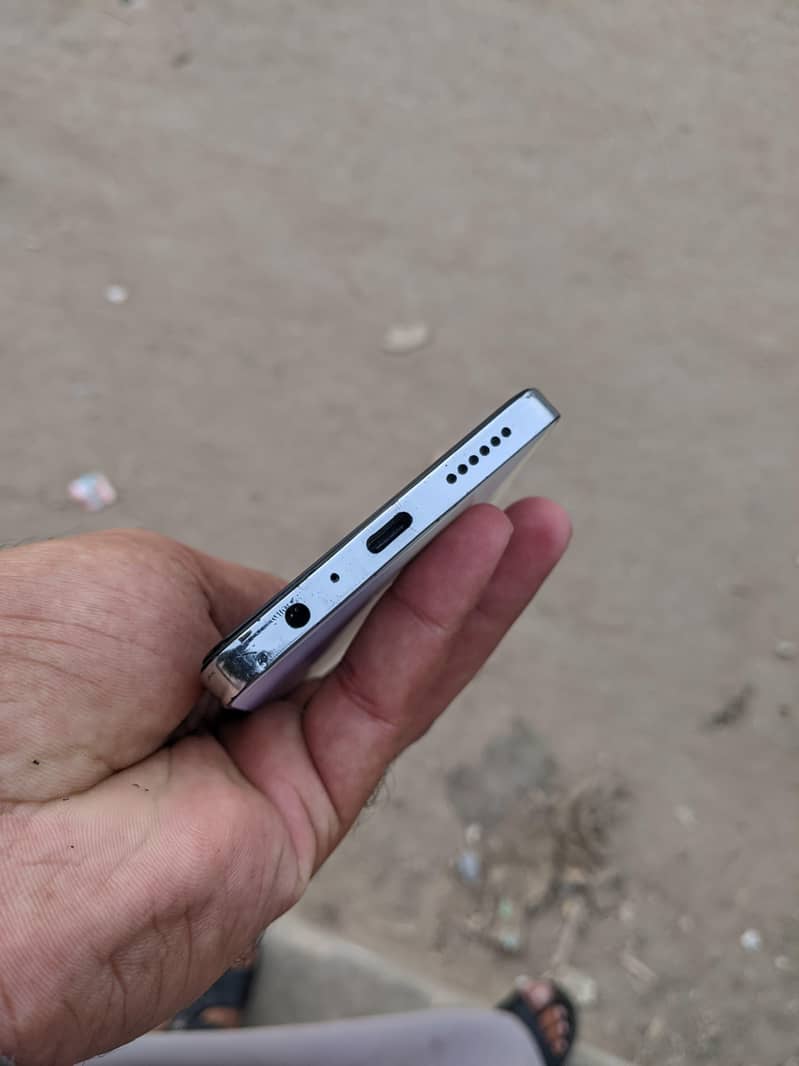Tecno CAMON 20 7