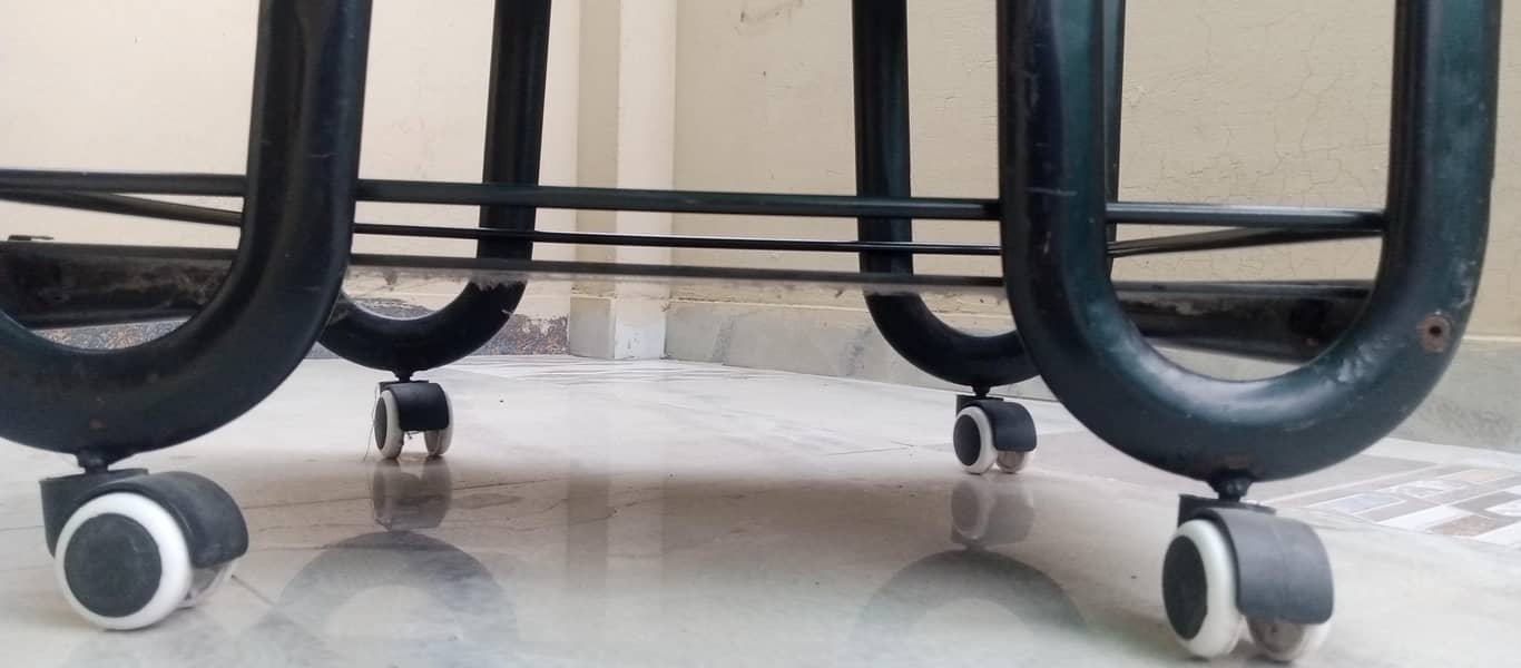 Tea trolly 1