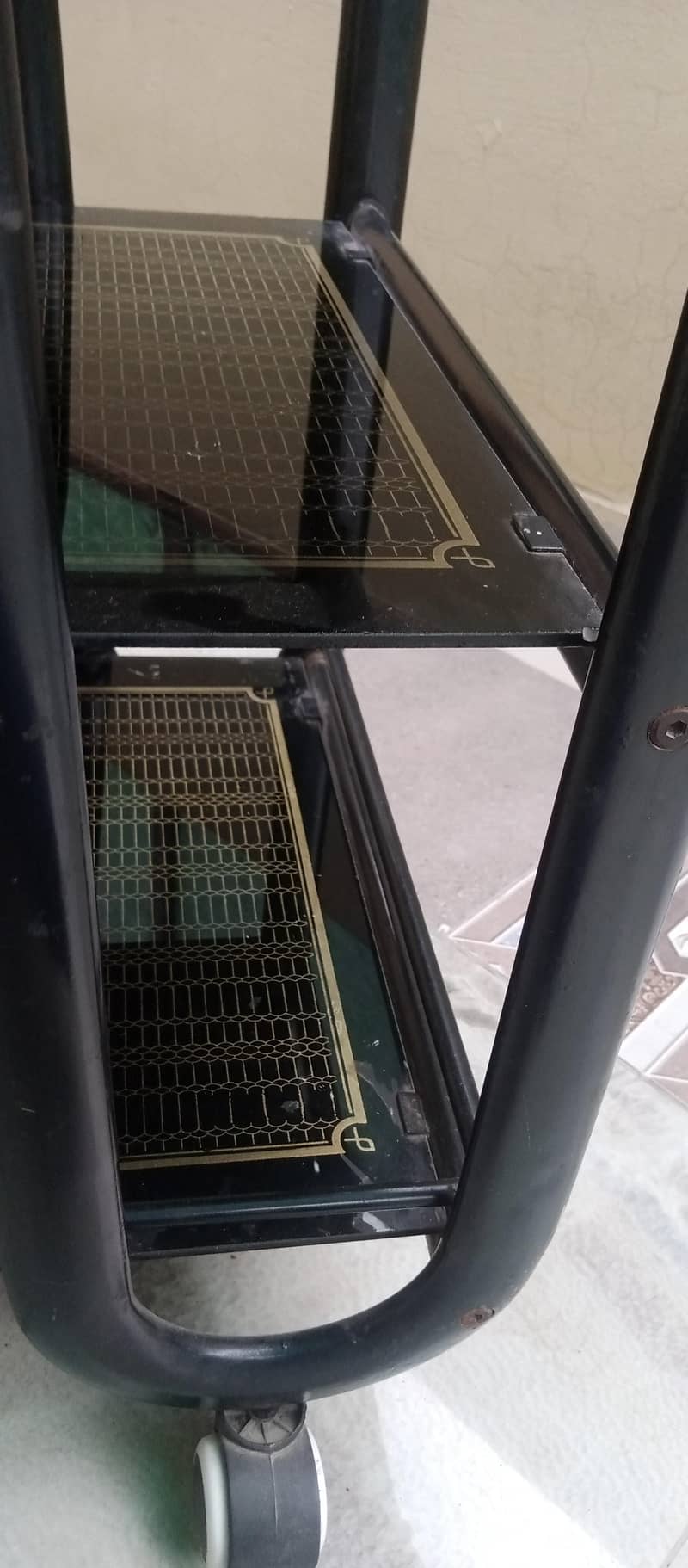Tea trolly 2