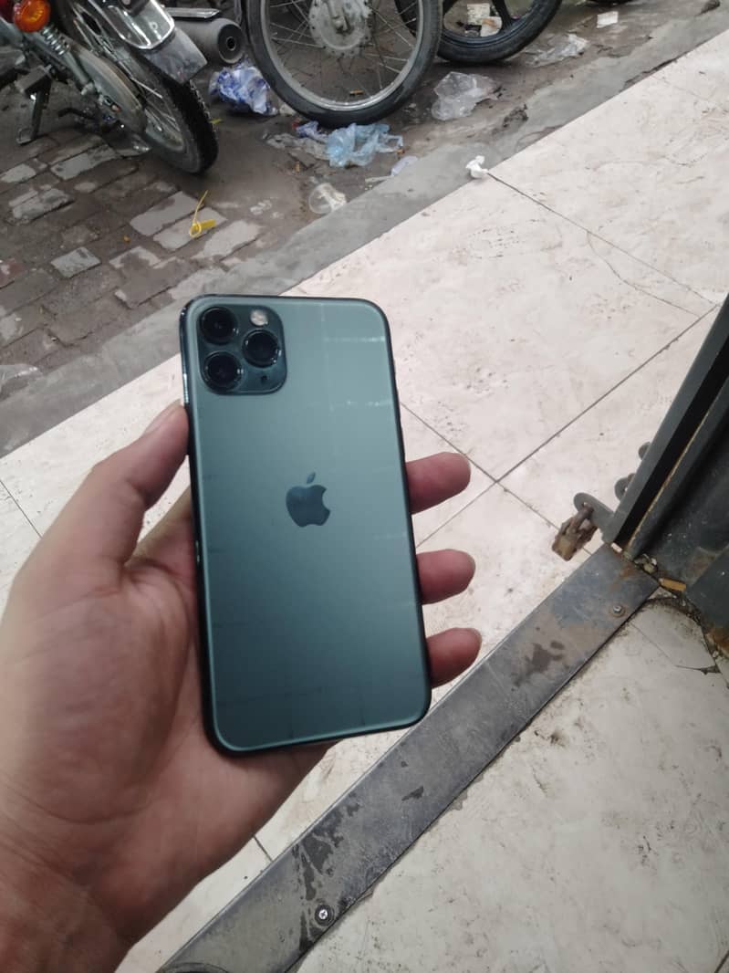 Apple iPhone 11 Pro 0