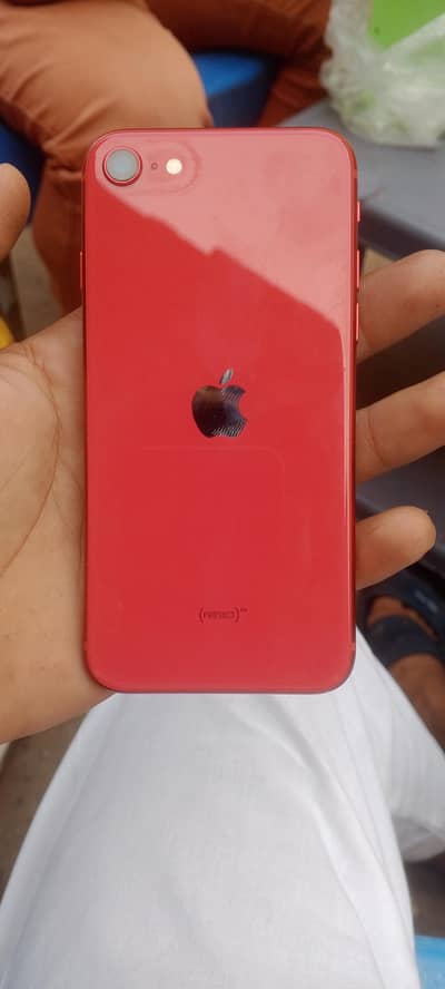 Apple iPhone SE
