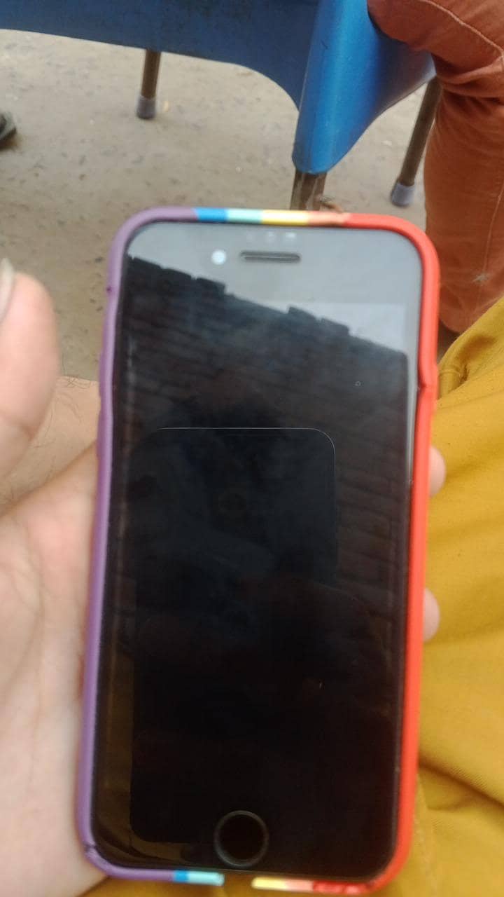 Apple iPhone SE 2