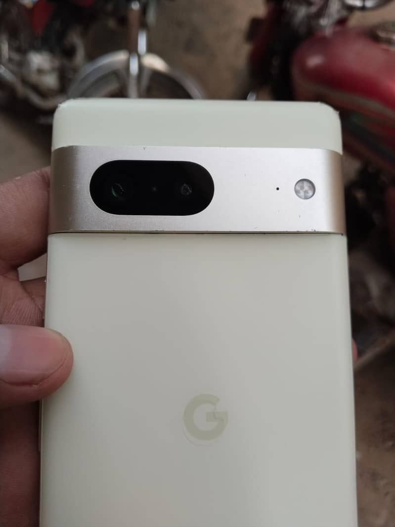 Google Pixel 7 0