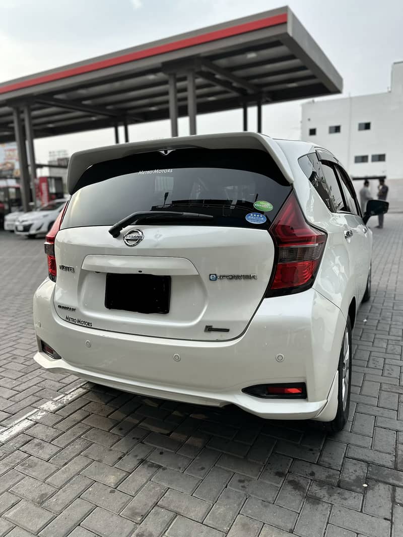 Nisaan Note E power 6