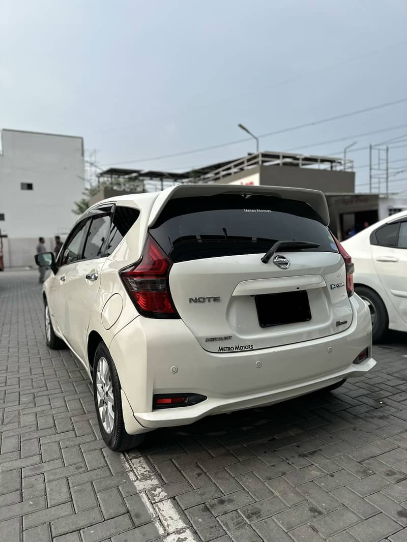 Nisaan Note E power 7