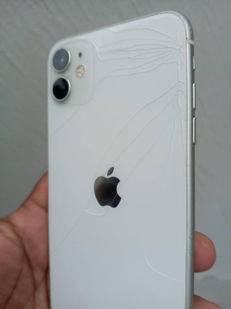Apple iPhone 11 2