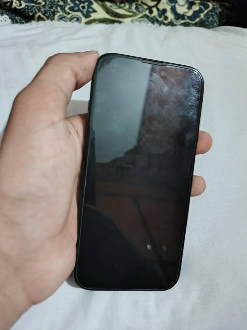 Apple iPhone 15 Pro 1
