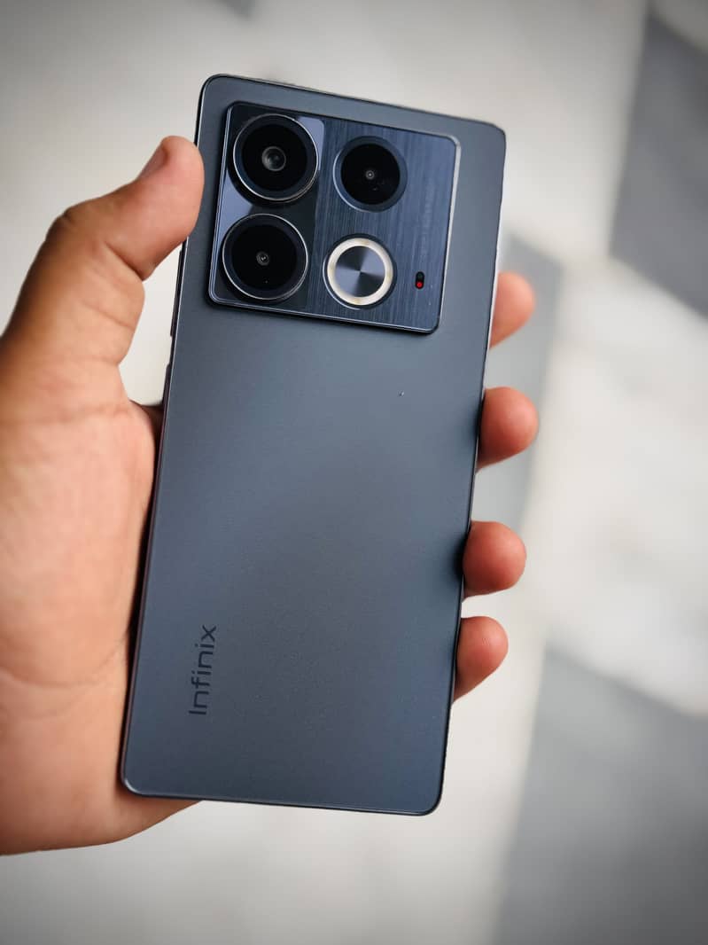 Infinix Note 40 1