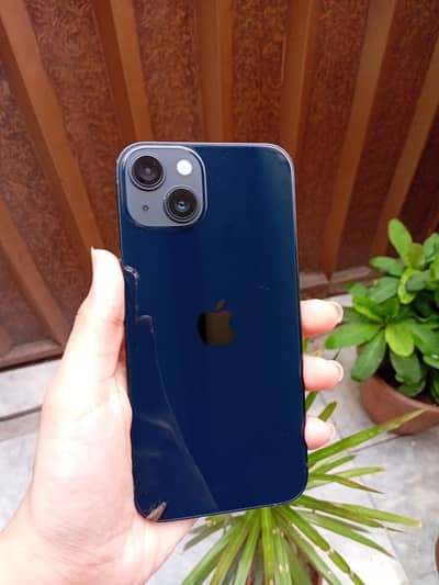 iPhone 13 jv 128Gb 99% Health Under Apple Warranty