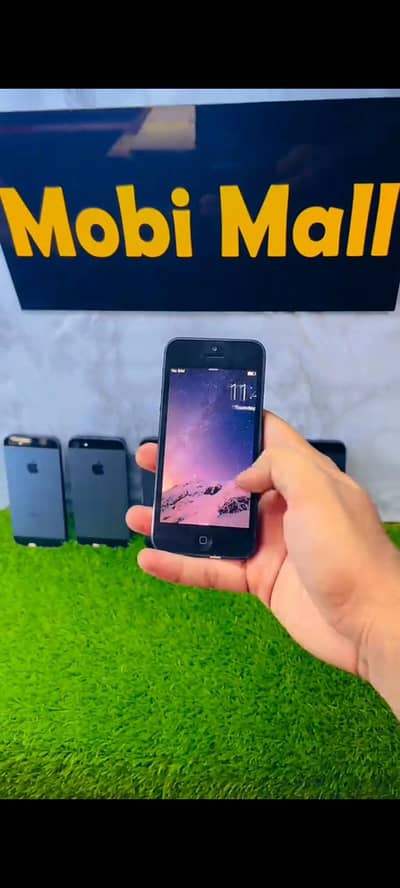 Apple iPhone 5s 128 GB PTA proud my WhatsApp 302=69=41=814