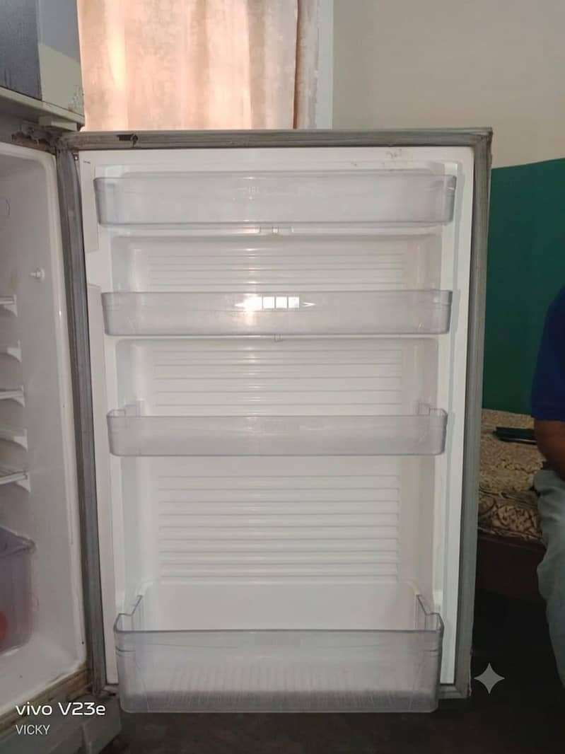 Dawlance Freezer 4