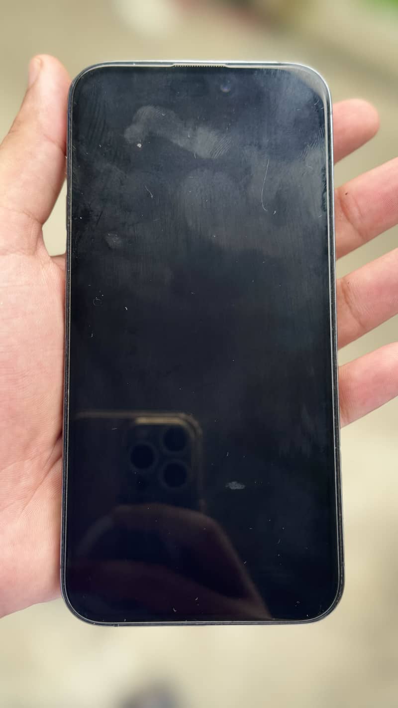 Apple iPhone 14 Pro Max 2