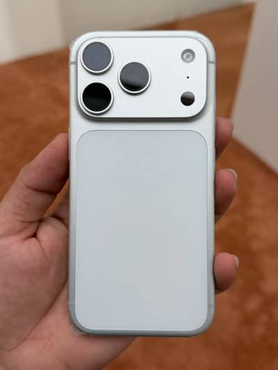 IPHONE 17 PRO - OFFICIAL PTA APPROVED - 256 GB - SILVER
