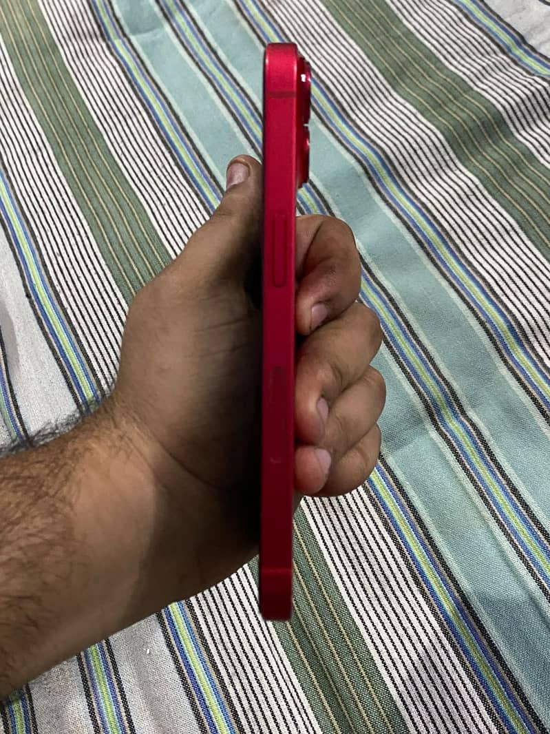 Apple iPhone 14 7