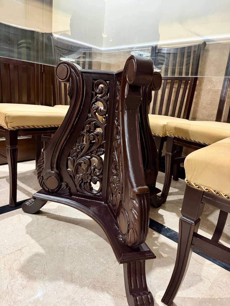 Dinning table 7