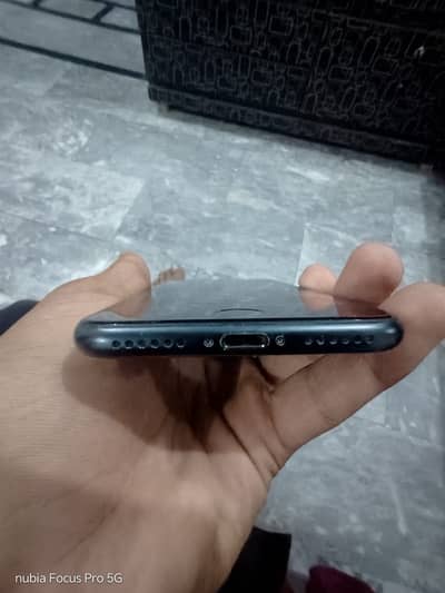 Apple iPhone SE3