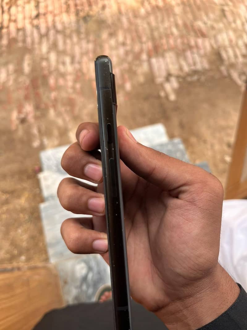 Google Pixel 6a 4