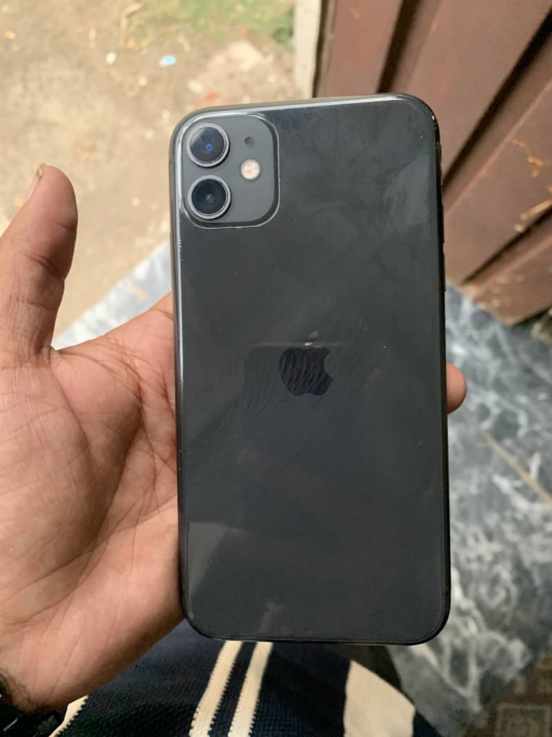 Apple iPhone 11 0