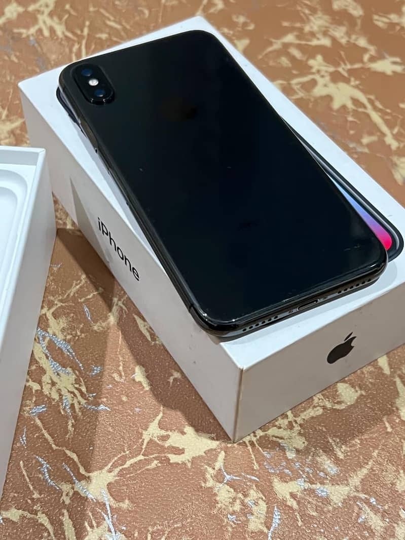 Apple iPhone x 7