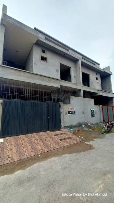 0321 86 10 688 Easy installments of 3 years pr Brand New Ghar Buy krn wo city ki prime location Ghalib city 208 chak societies ki beautiful location pr