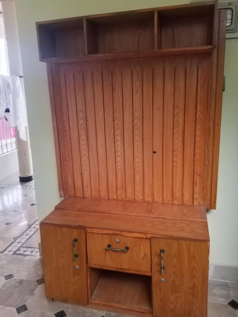 lCD table condition 10/9 1