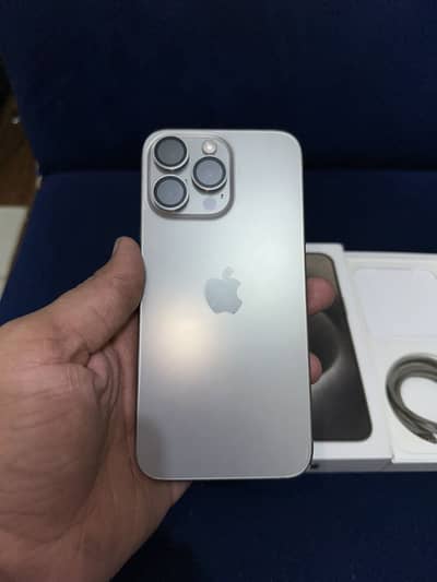 iPhone 15 Pro Max 256GB