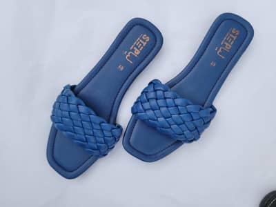  Elegant Women's Leather Flats 