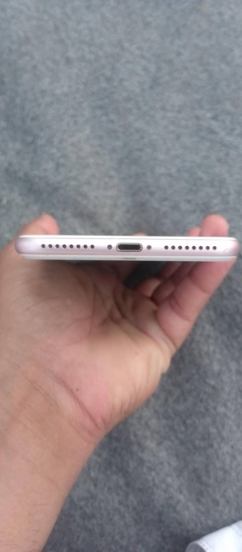 Apple iPhone 7 Plus 2