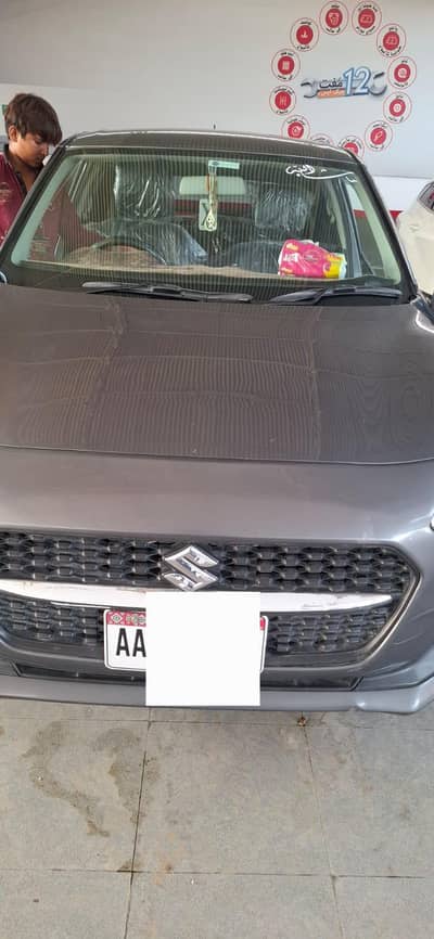 Suzuki Swift Mid Variant GL CVT Automatic