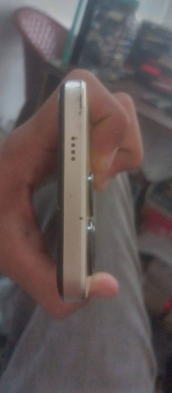 Tecno CAMON 20 2