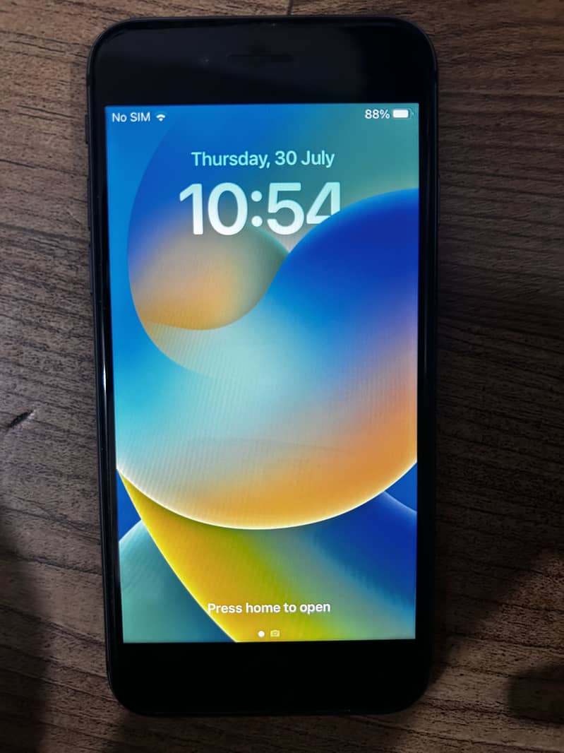 Apple iPhone 8 0