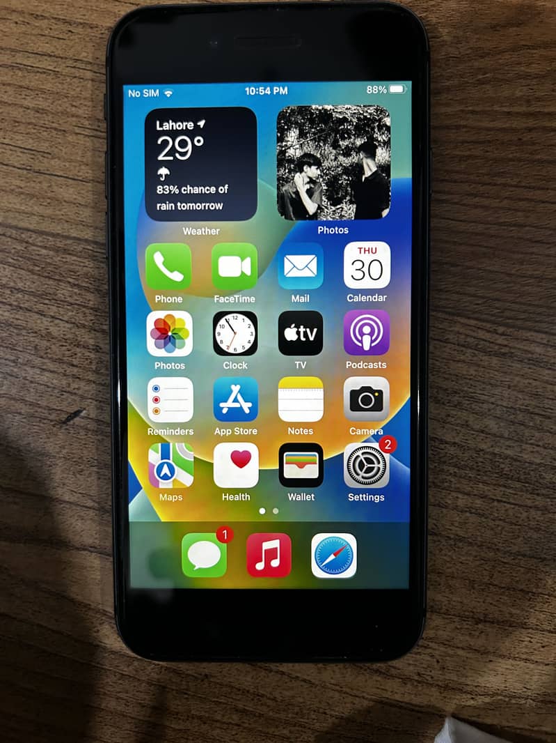 Apple iPhone 8 4
