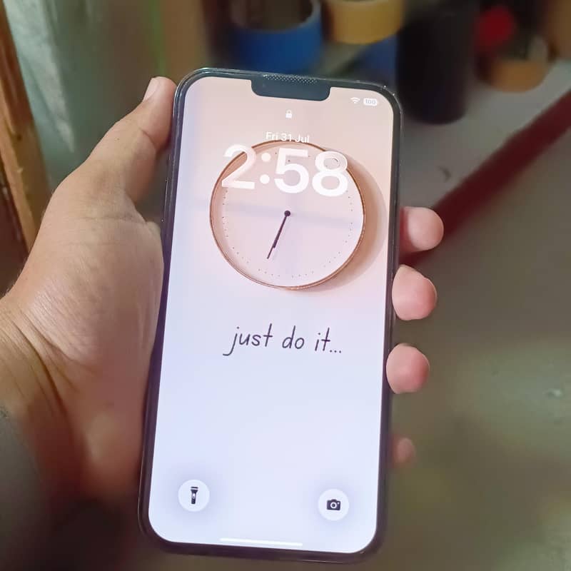 Apple iPhone 13 Pro Max 4