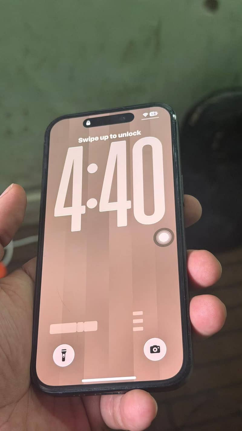 Apple iPhone 15 8