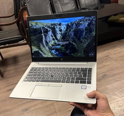Hp 840 New Logo