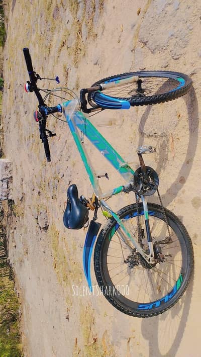 mountain bicycle in very good condition