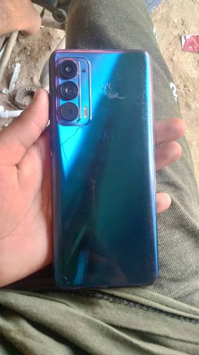 moto edge 2021