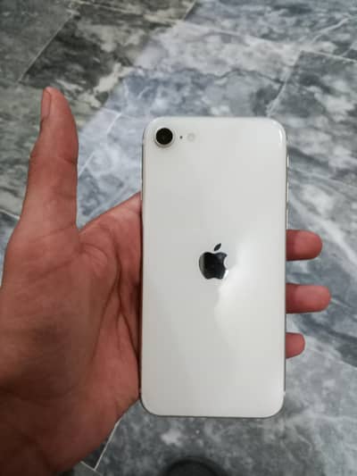 Apple iPhone SE 2020 dual sim PTA 10/10 water pack (Exchange possible)