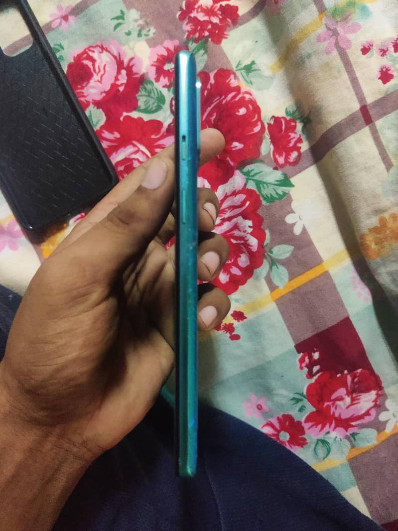 One Plus 8T 1
