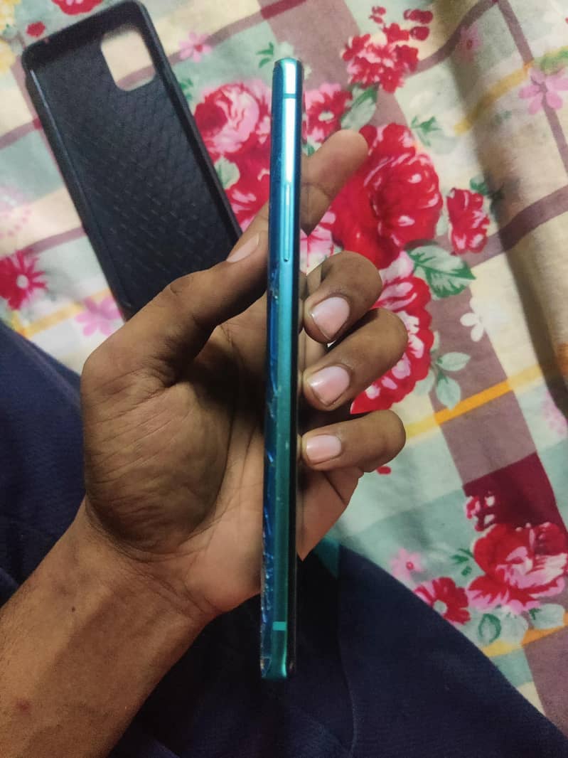 One Plus 8T 3