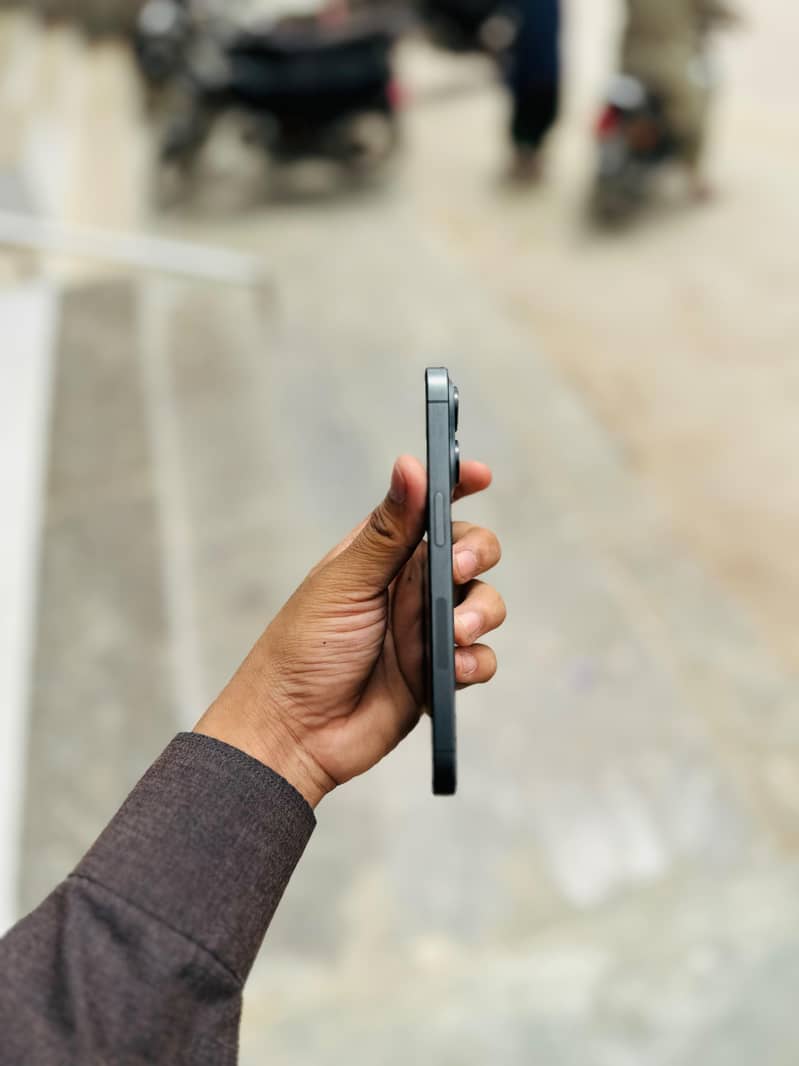 Apple iPhone 15 Pro fix rate 3