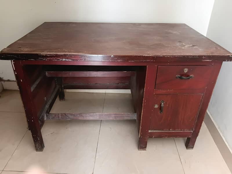 writing table 0