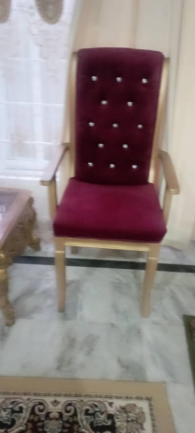 8 seater dinning table