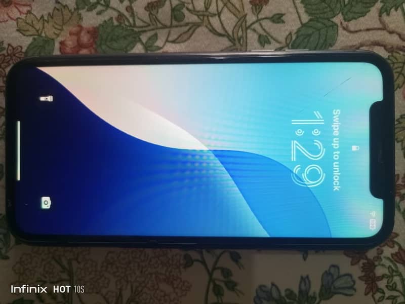 Apple iPhone 11 0