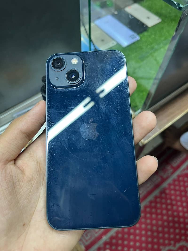 Apple iPhone 13 1