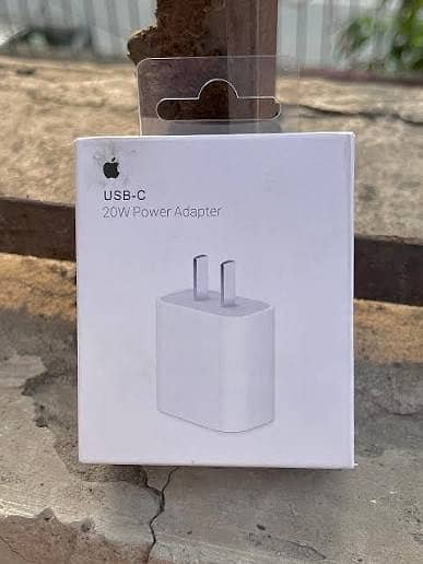 Apple officiailly orginal charger and cable
