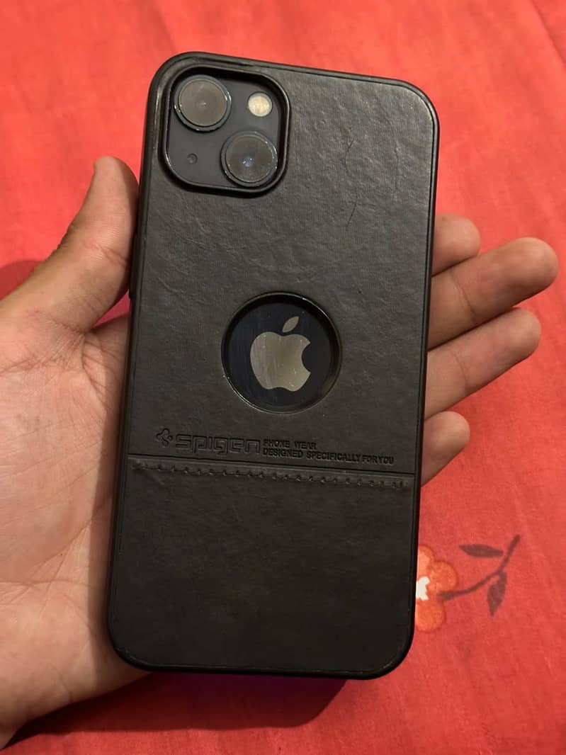 Apple iPhone 13 3