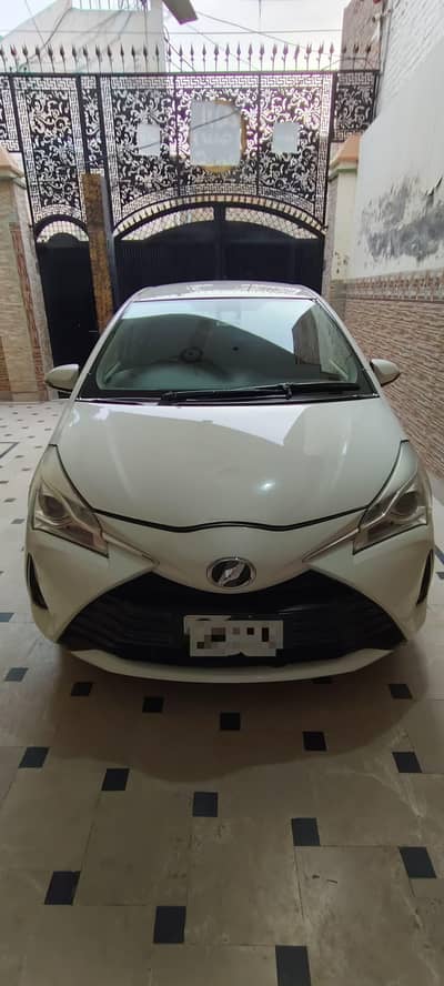 Toyota Vitz 2018
