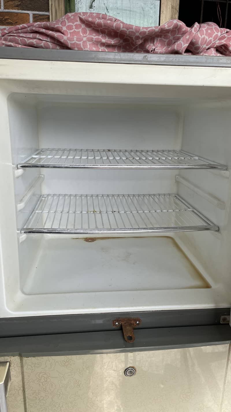 Refrigerator 3