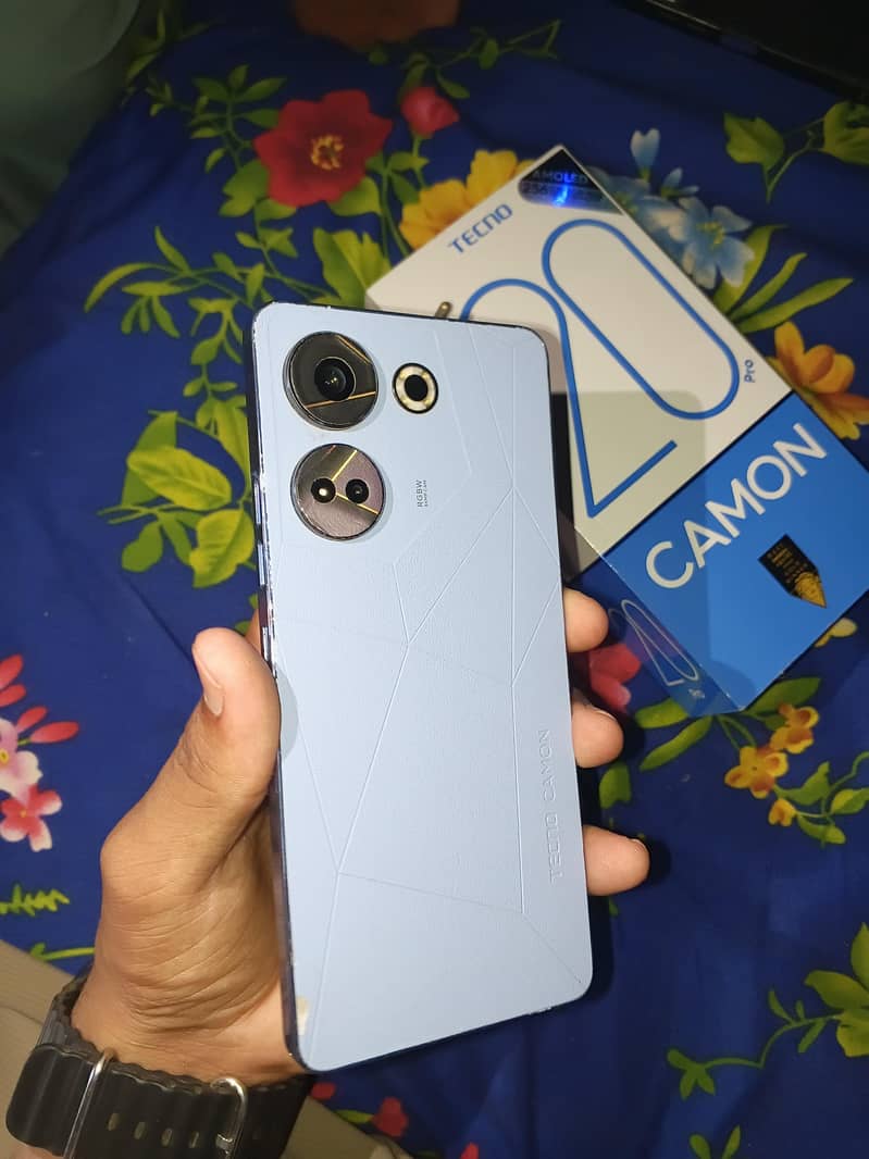tecno camon 20 pro 1